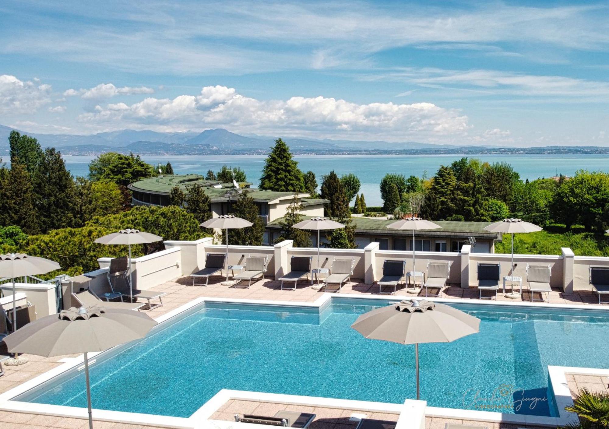 International Rooms & Apartments Sirmione Kültér fotó